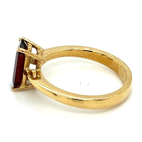 Pyrope Garnet 1.60ct Solid 18K Yellow Gold Ring - Picture 5 of 6